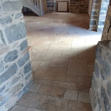 Travaux de carrelage sur les sols de maison à Millau en Aveyron 