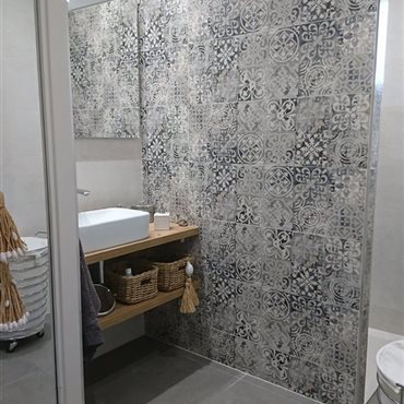 Artisan carreleur à Millau pour vos salles de bains, toilettes en neuf ou rénovation, Eric Verdonck