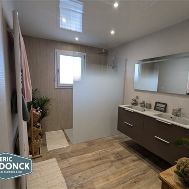 Artisan carreleur à Millau pour vos salles de bains, toilettes en neuf ou rénovation, Eric Verdonck