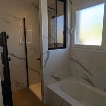 Douche, carrelage et faiences en neuf et rénovation, artisan carreleur à Millau Eric Verdonck